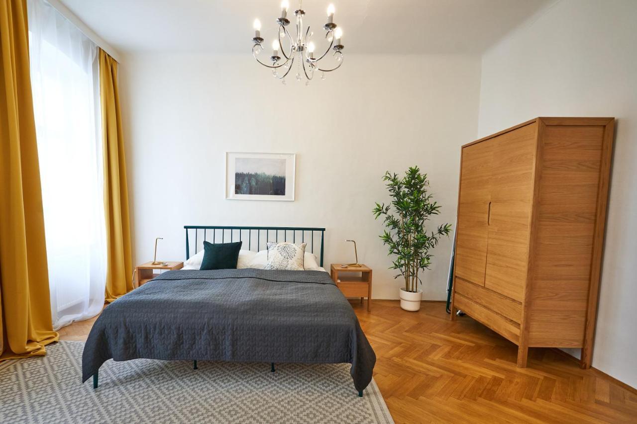 Renovated & Cozy - Close To Museumsquartier Vienna Exterior photo