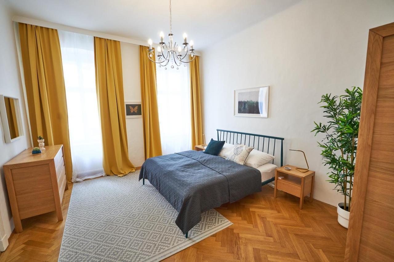 Renovated & Cozy - Close To Museumsquartier Vienna Exterior photo