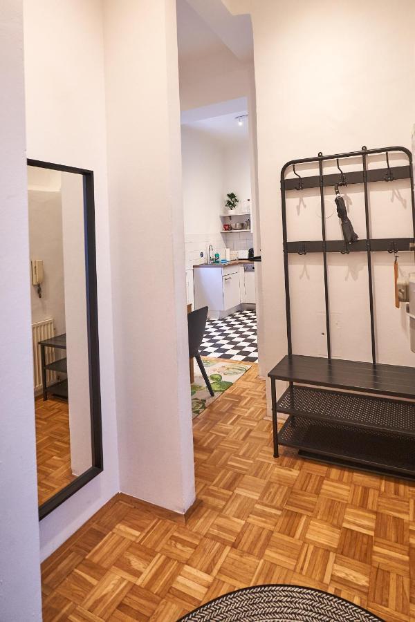 Renovated & Cozy - Close To Museumsquartier Vienna Exterior photo